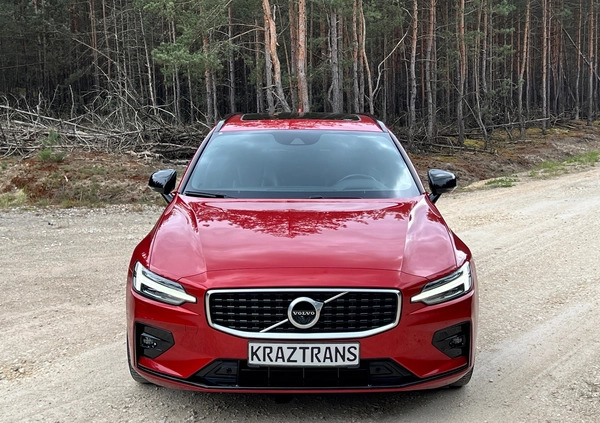 Volvo V60 cena 129000 przebieg: 57000, rok produkcji 2019 z Tuczno małe 781